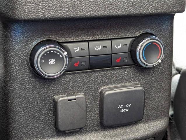 Photo of 2015 Silver Ford Explorer