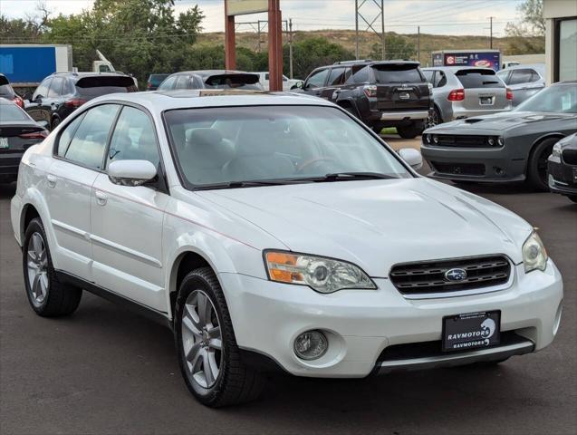 Photo of 2006 White Subaru Outback