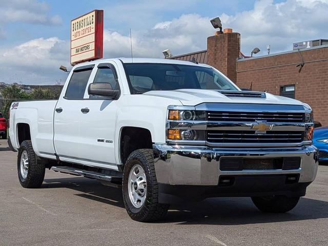 Photo of 2017 White Chevrolet Silverado 2500