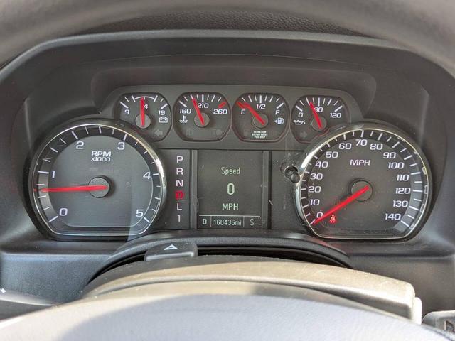 Photo of 2017 White Chevrolet Silverado 2500