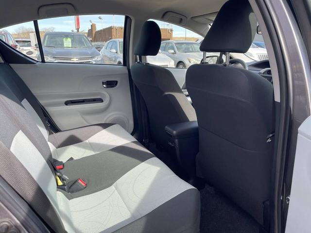 Photo of 2012 Gray Toyota Prius c