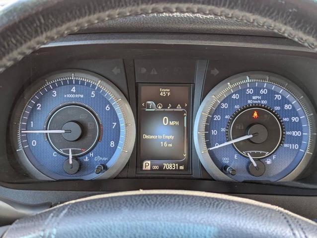 Photo of 2017 Pewter Toyota Sienna