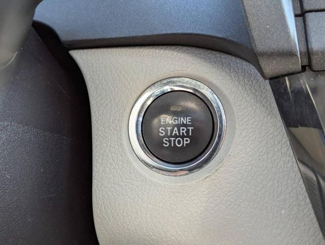 Photo of 2017 Pewter Toyota Sienna