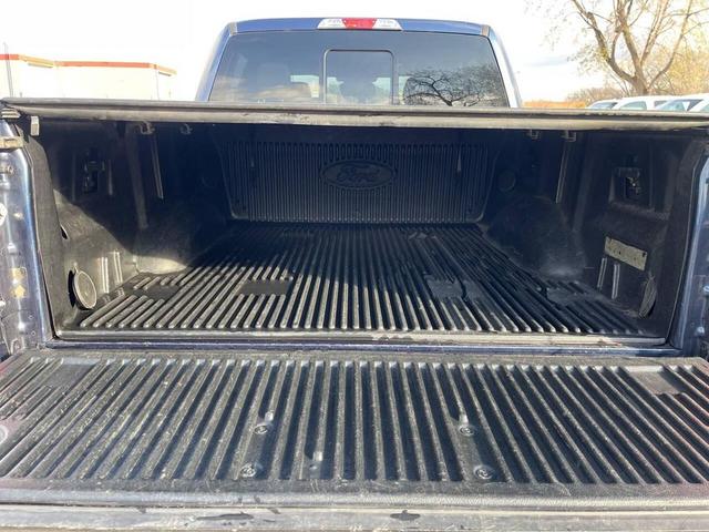 Photo of 2016 Blue Ford F-150