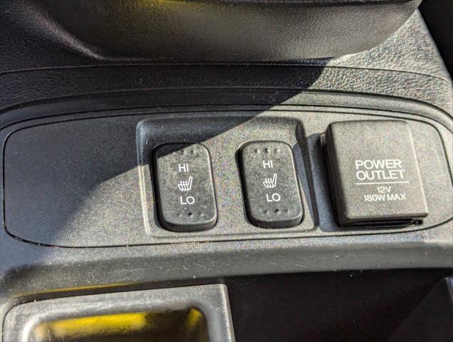 Photo of 2016 Pewter Honda CR-V