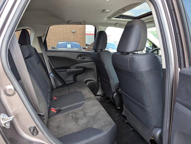 Photo of 2016 Pewter Honda CR-V