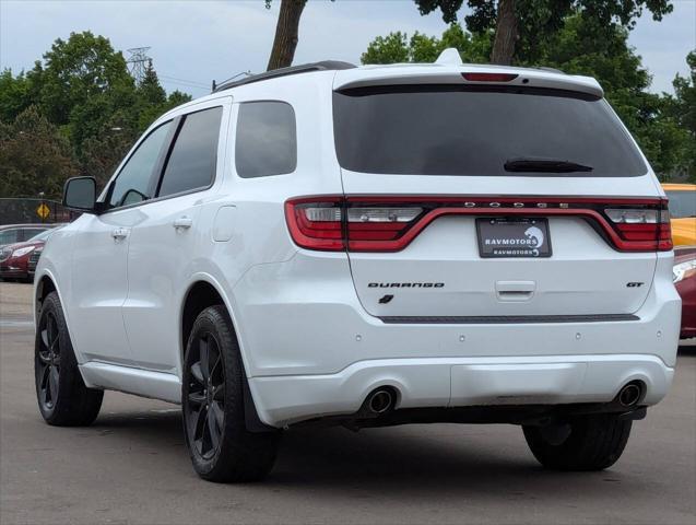 Photo of 2018 White Dodge Durango