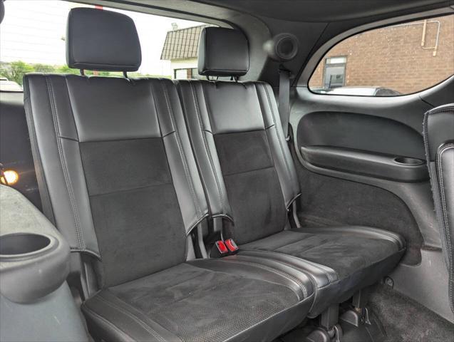 Photo of 2018 White Dodge Durango
