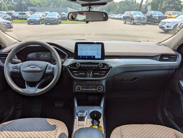 Photo of 2020 Silver Ford Escape