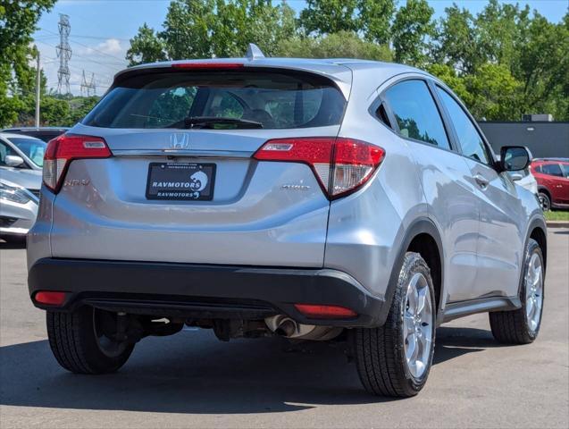 Photo of 2022 Silver Honda HR-V