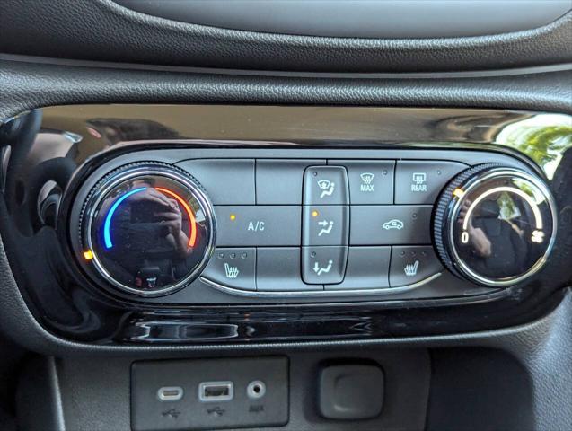 Photo of 2021 Black Buick Encore GX