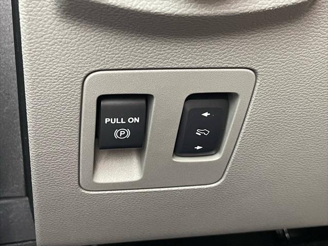 Photo of 2019 White Ford F-150