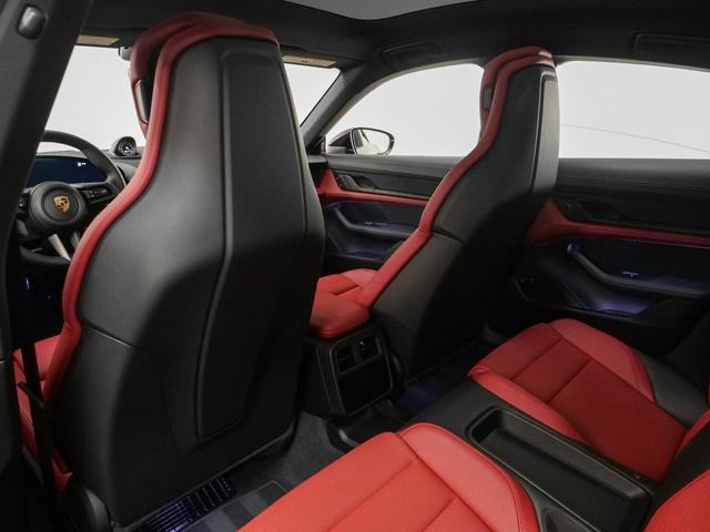 Photo of 2024 Jet Black Metallic Porsche Taycan