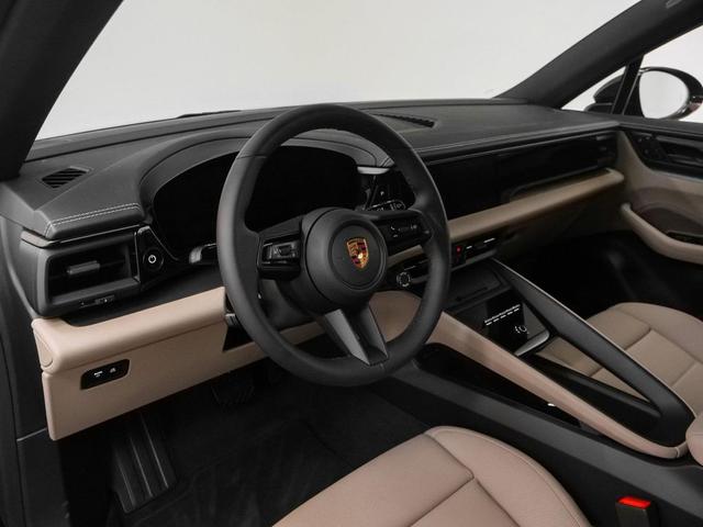 Photo of 2024 Copper Ruby Metallic Porsche Macan