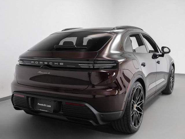 Photo of 2024 Copper Ruby Metallic Porsche Macan
