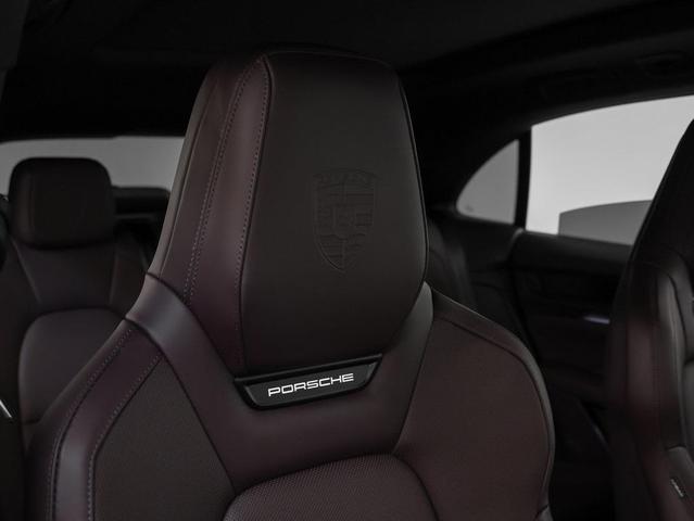 Photo of 2025 Volcano Grey Metallic Porsche Macan