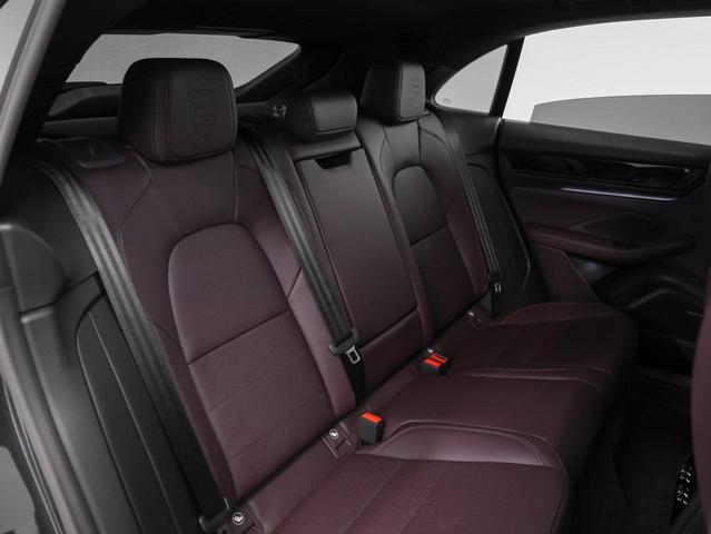 Photo of 2025 Volcano Grey Metallic Porsche Macan