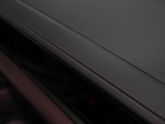 Photo of 2025 Volcano Grey Metallic Porsche Macan