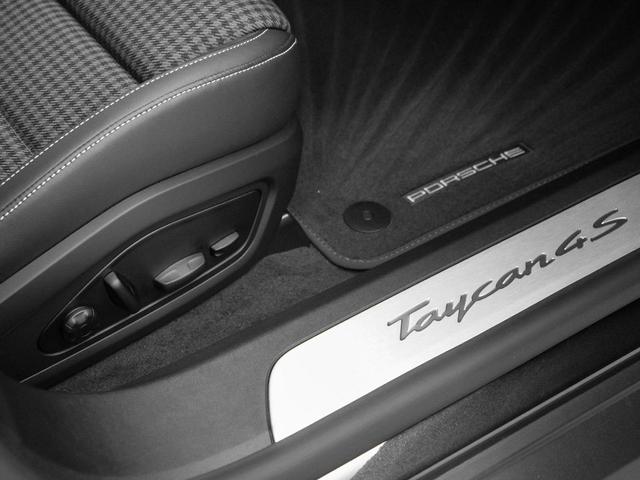 Photo of 2025 Volcano Grey Metallic Porsche Taycan