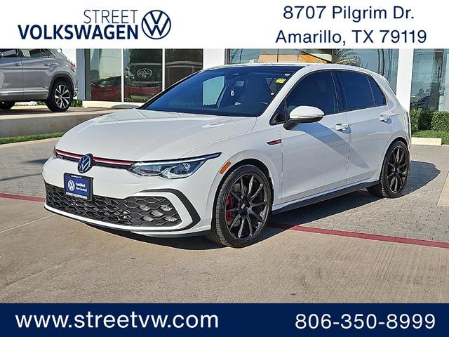 Photo of 2022 Oryx White Pearl Effect Volkswagen Golf GTI
