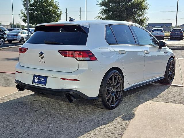 Photo of 2022 Oryx White Pearl Effect Volkswagen Golf GTI