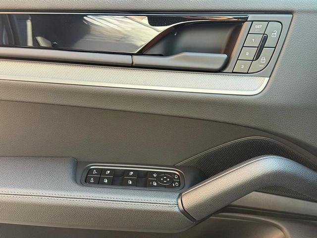 Photo of 2026 Gray Porsche Cayenne