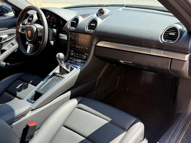 Photo of 2024 Black Porsche 718 Cayman