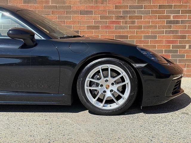 Photo of 2024 Black Porsche 718 Cayman