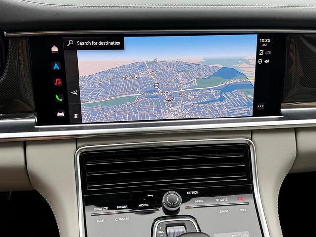 Photo of 2022 Jet Black Porsche Panamera