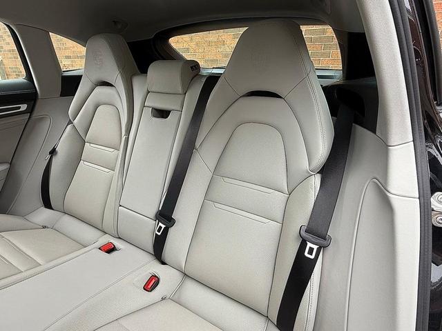 Photo of 2022 Jet Black Porsche Panamera