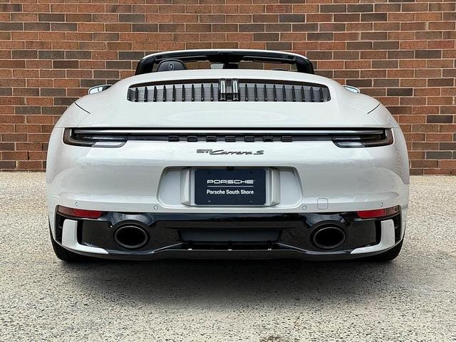 Photo of 2024 Chalk Porsche 911