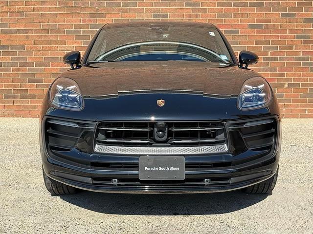 Photo of 2024 Black Porsche Macan