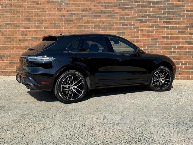 Photo of 2024 Black Porsche Macan