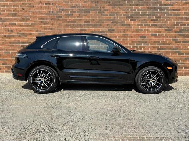 Photo of 2024 Black Porsche Macan