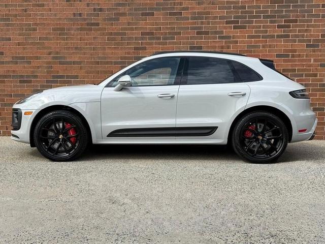 Photo of 2026 Chalk Porsche Macan