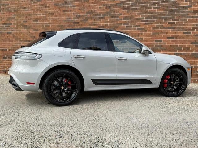 Photo of 2026 Chalk Porsche Macan
