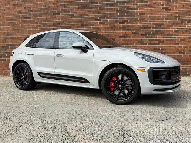 Photo of 2026 Chalk Porsche Macan