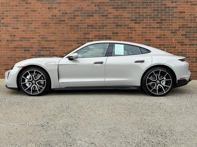 Photo of 2024 Chalk Porsche Taycan
