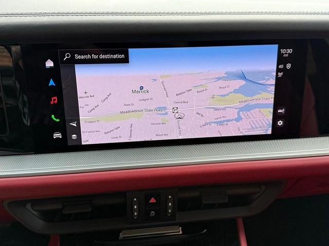 Photo of 2025 Blue Porsche Cayenne