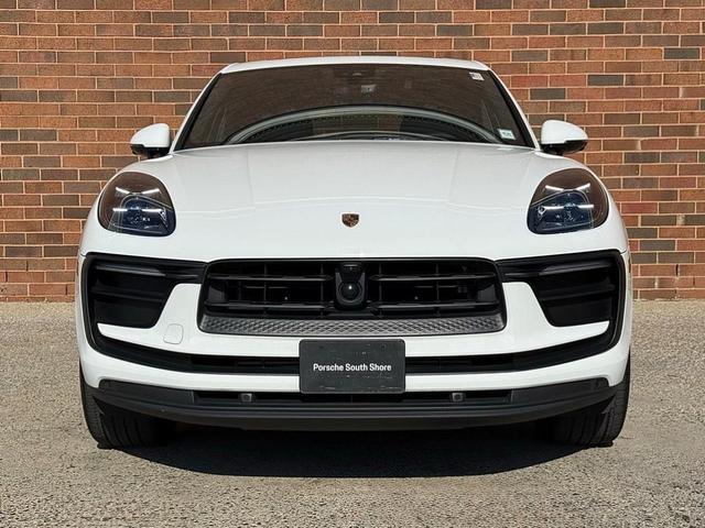 Photo of 2024 White Porsche Macan