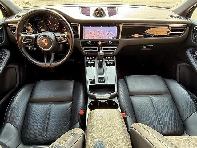 Photo of 2024 Black Porsche Macan