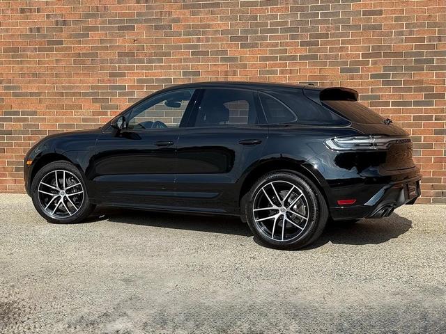 Photo of 2024 Black Porsche Macan