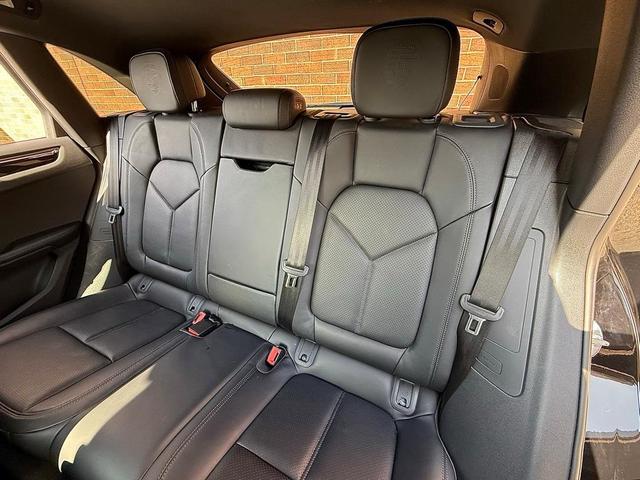 Photo of 2024 Black Porsche Macan