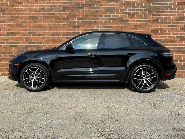 Photo of 2024 Black Porsche Macan