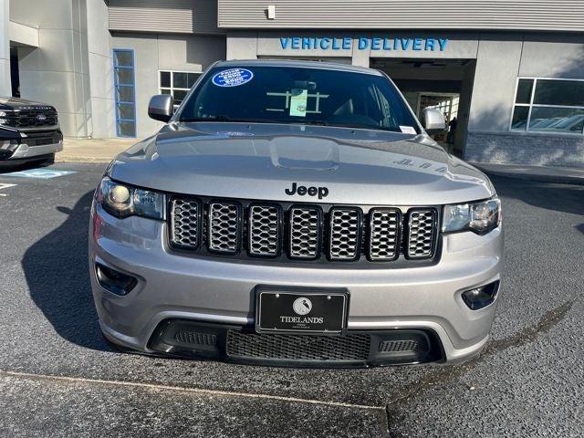 Photo of 2017 Billet Silver Metallic Clearcoat Jeep Grand Cherokee