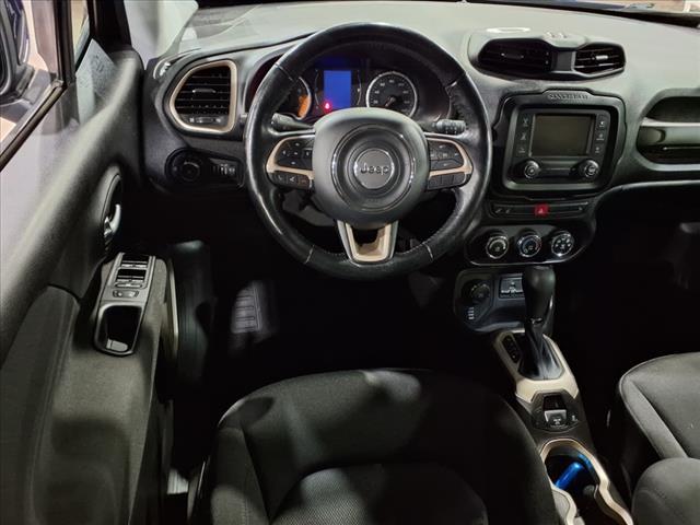 Photo of 2017 Jetset Blue Jeep Renegade