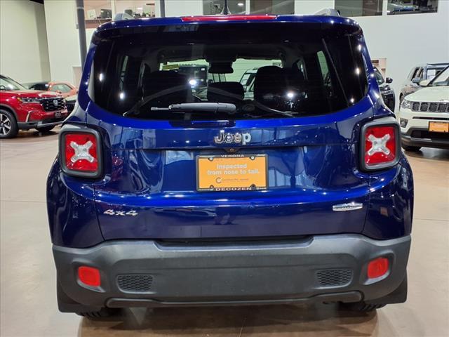 Photo of 2017 Jetset Blue Jeep Renegade