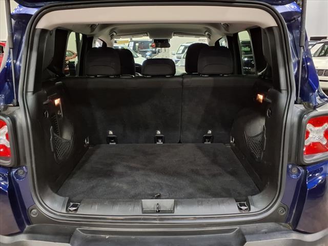 Photo of 2017 Jetset Blue Jeep Renegade