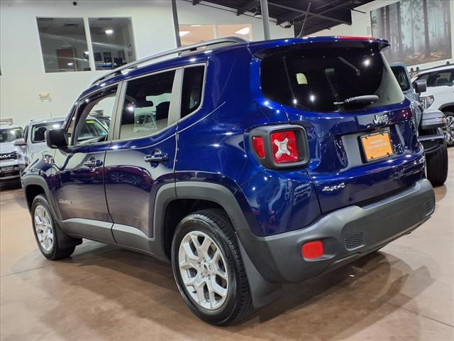 Photo of 2017 Jetset Blue Jeep Renegade