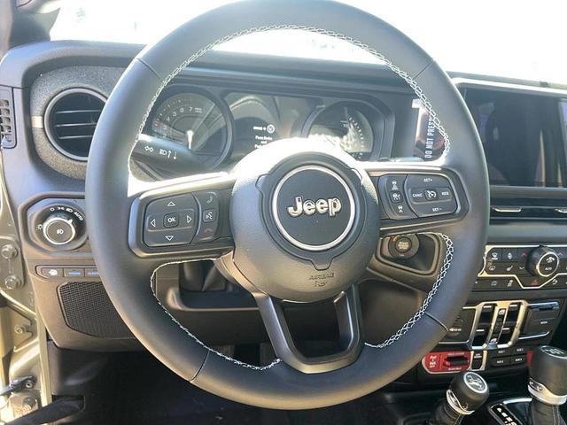 Photo of 2025 Green Jeep Wrangler 4xe